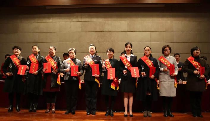 �й���������